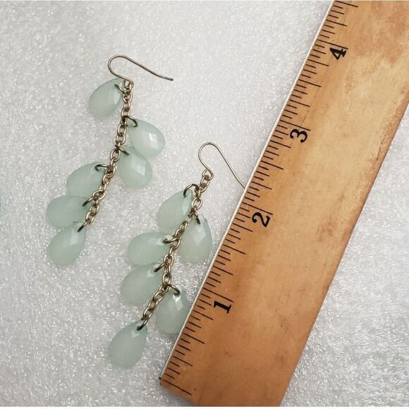 2 PAIR FRENCH HOOK Dangling Resin Teardrop Cluster Earrings - Picture 4 of 5